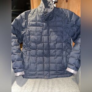 Nau quilted down jacket size small euc black missing size tag